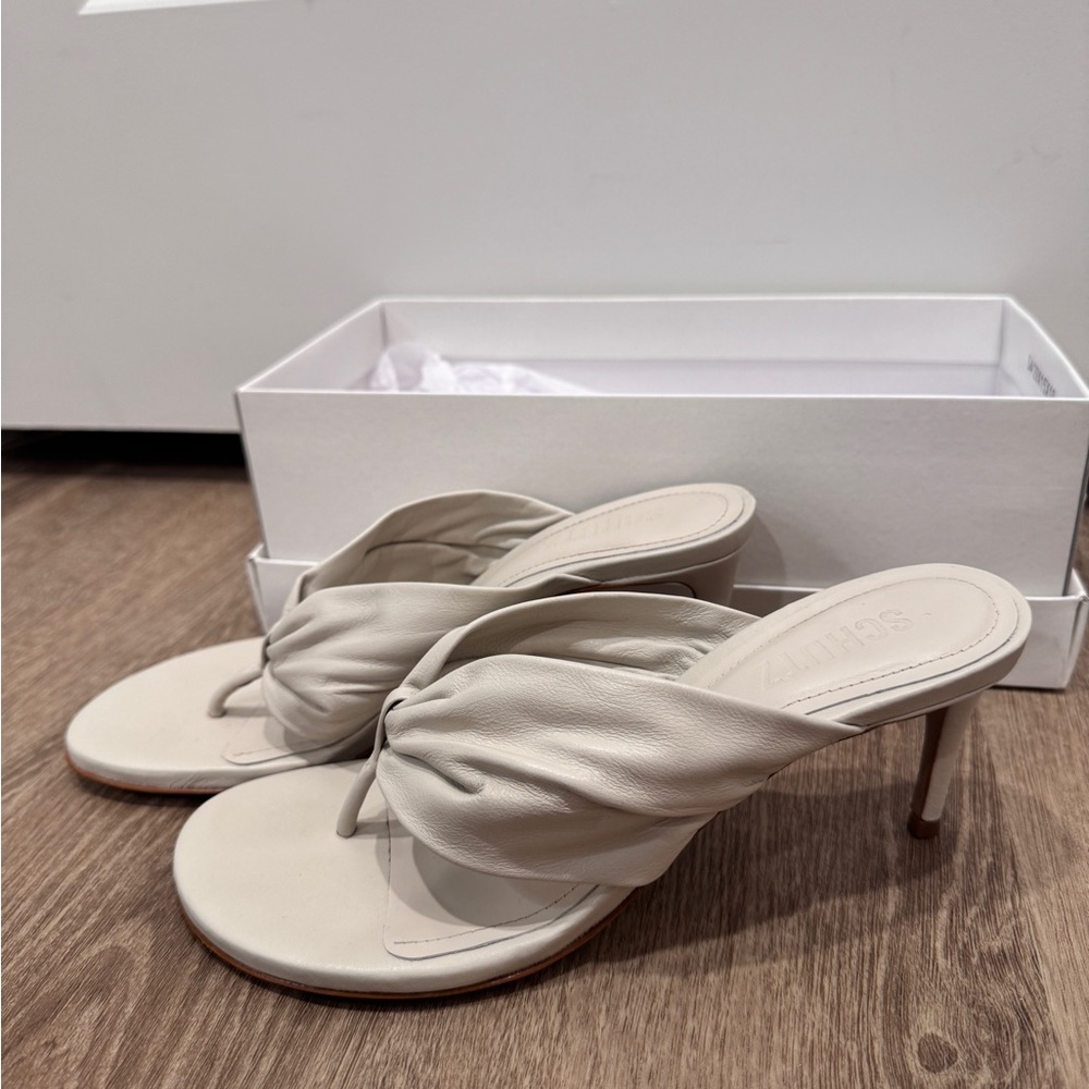 Elegant White Leather Heeled Sandals